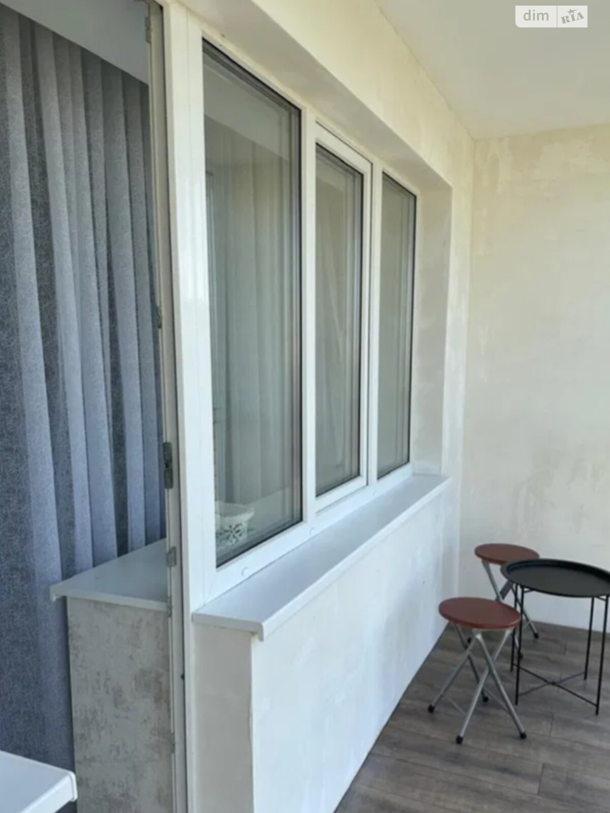 Stylish Apartment on Right Bank of Dnipro River, 5 Minutes from Metro