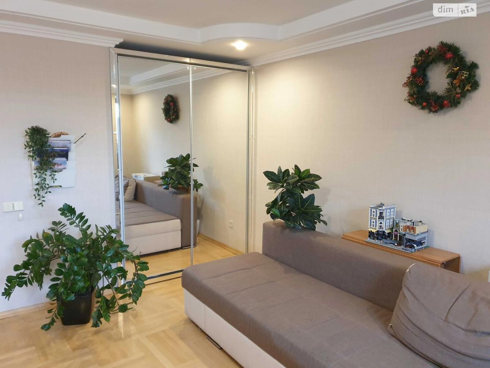 3-Room Apartment near Horelyi Hai Park with Designer Renovation