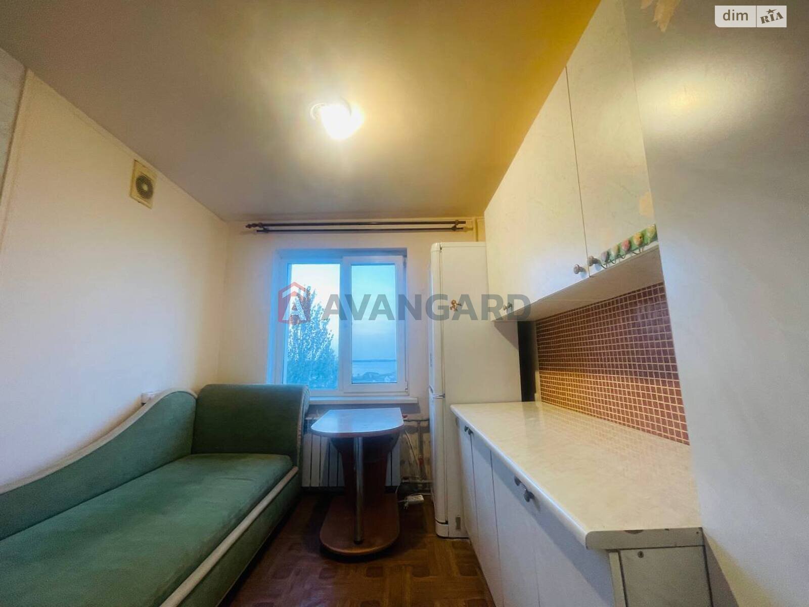 1-Bedroom Apartment at Peremoha-6 with River and Yacht Club View