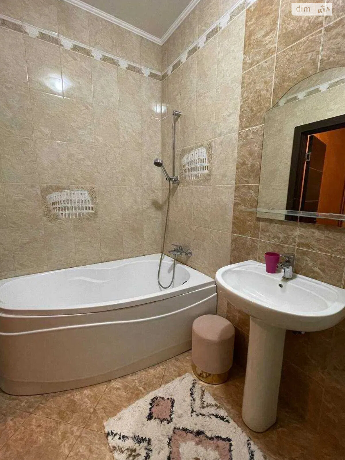 Spacious One-Bedroom Apartment in Pražský Complex