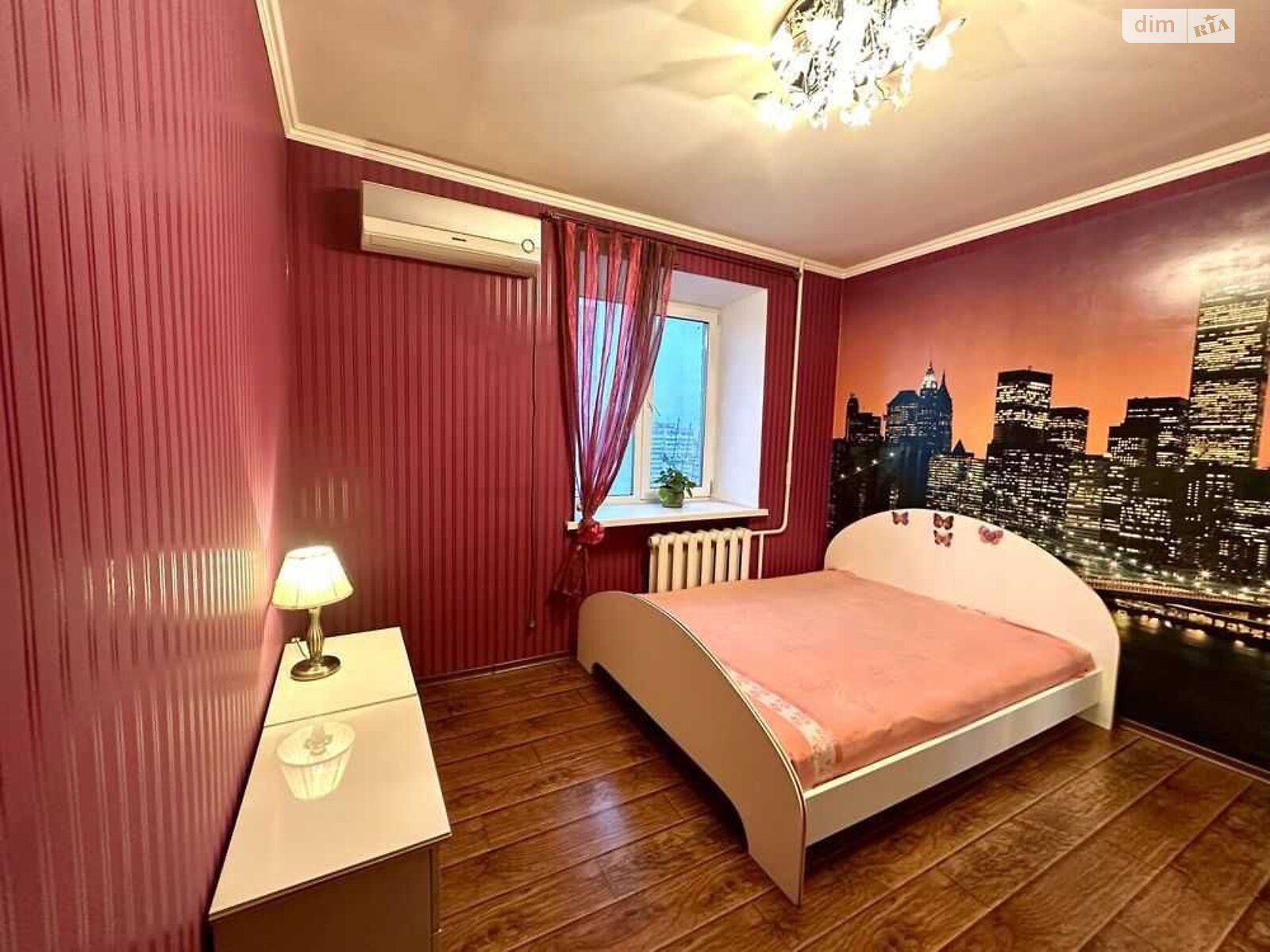 Spacious 2-Room Apartment in Residential Area with City View