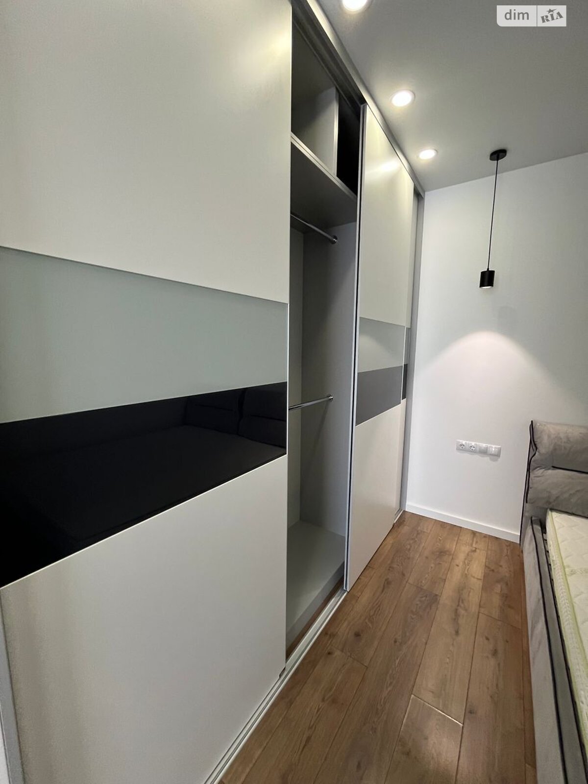 Two-room apartment in Adamant complex, 23rd floor with modern design