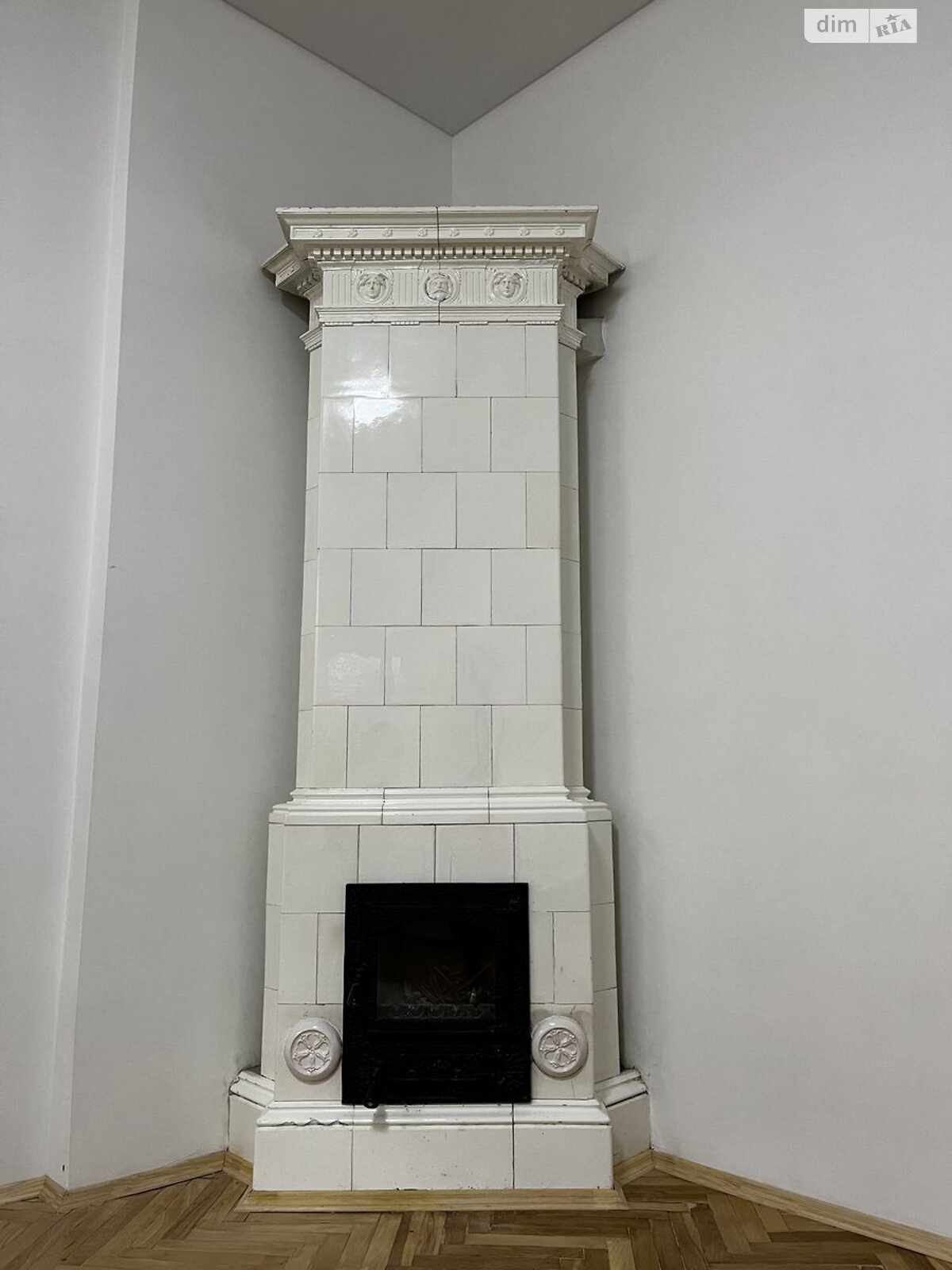 2-Room Apartment with Eurenovation in Historic Lviv Building