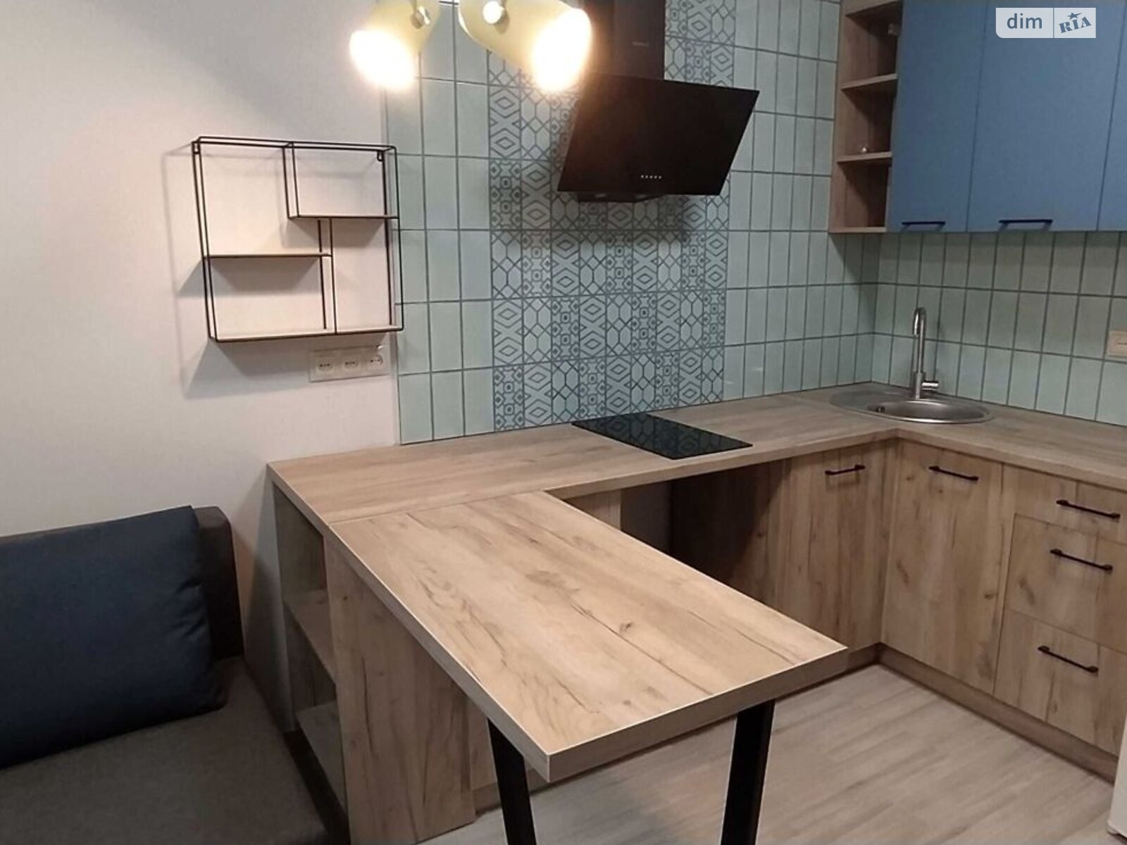 1-Bedroom Apartment with Designer Renovation