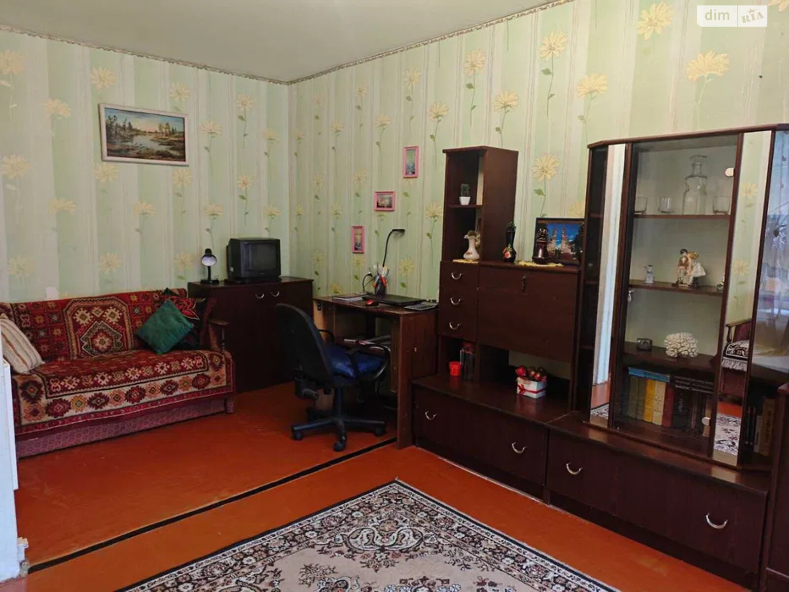 Cozy Studio Apartment near Park and Market