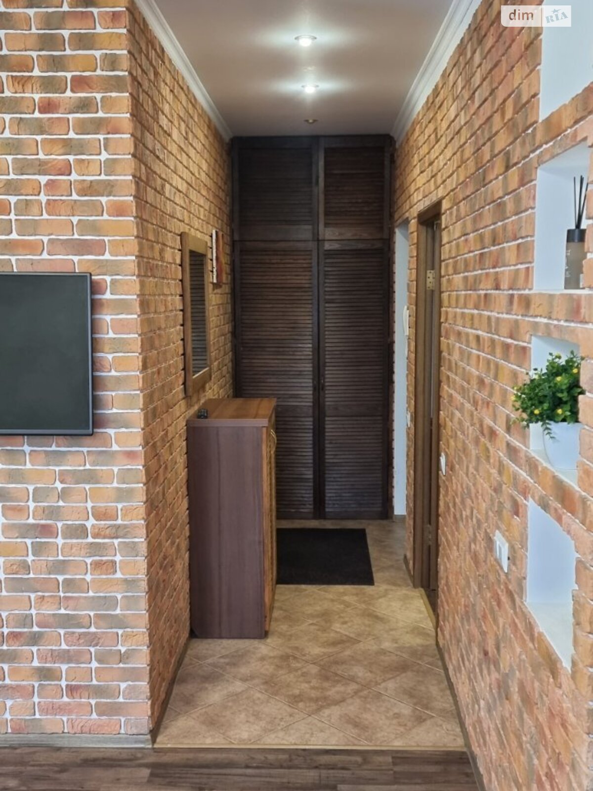 Comfortable 1-bedroom apartment in ROYAL HOUSE complex