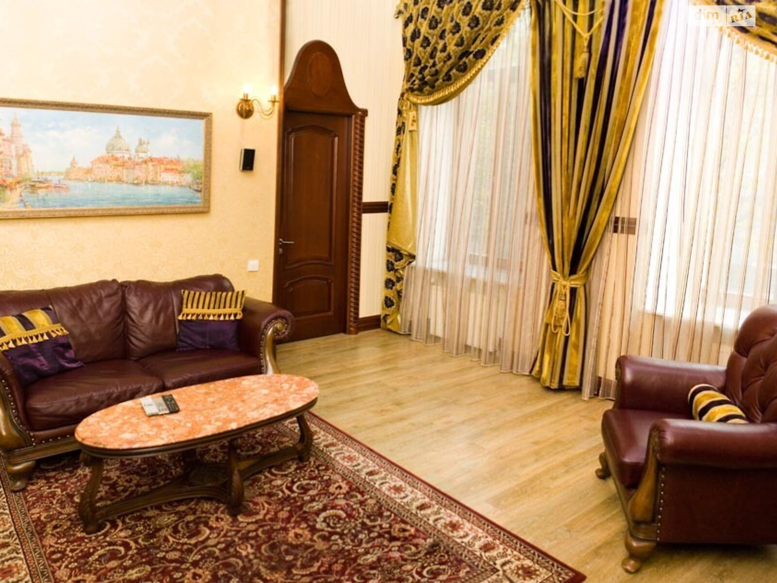 Euro-style two-room apartment in the center of Odessa
