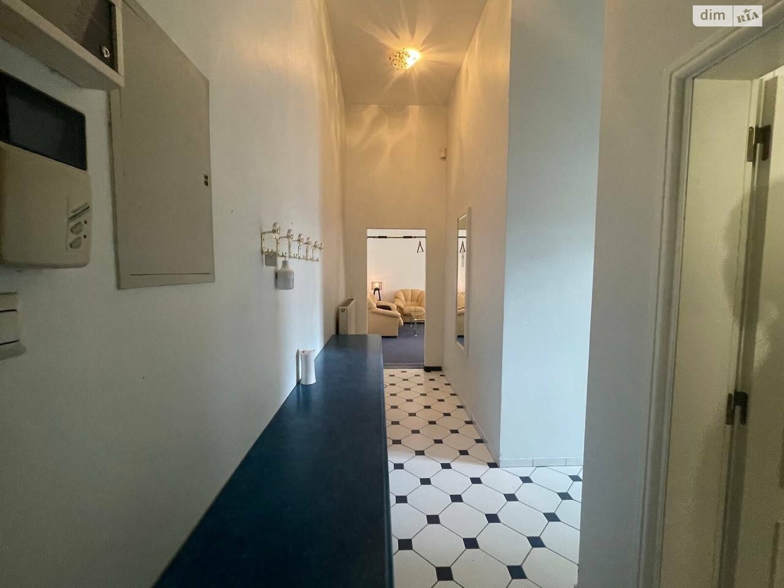 2-Room Apartment in Kyiv City Center near Olympic Metro Station