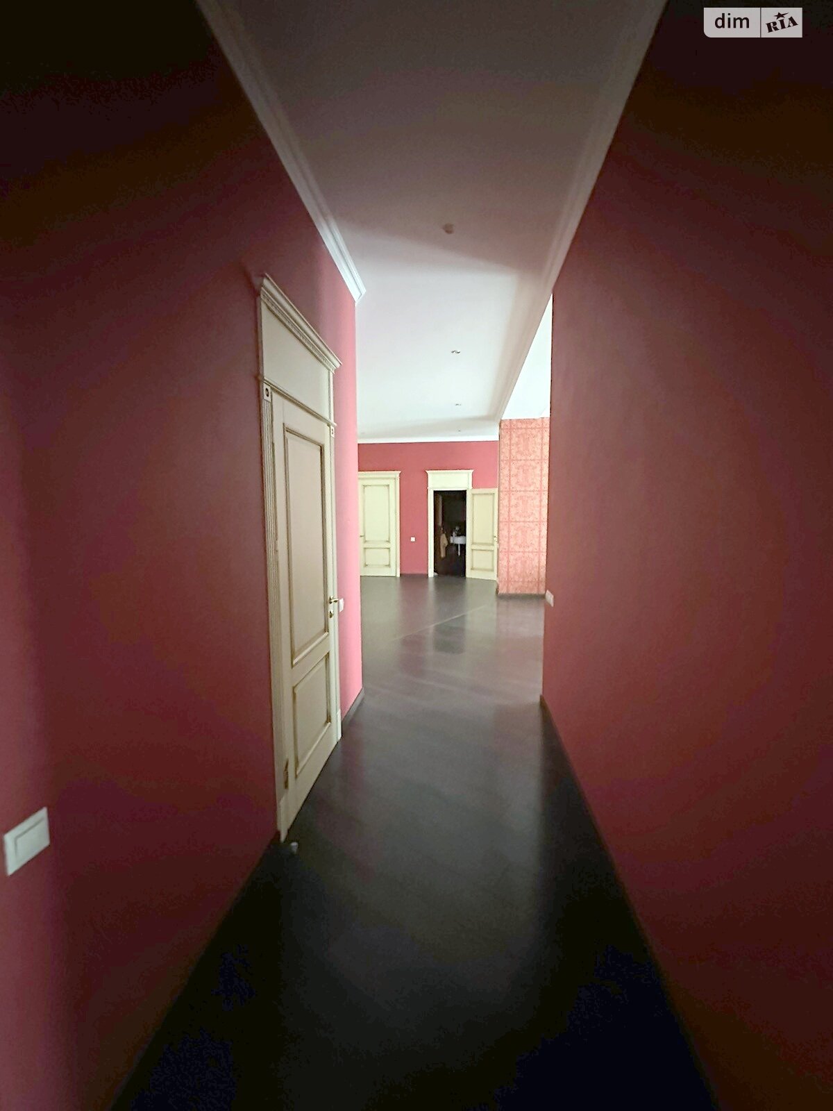 3-Bedroom Apartment near Shevchenko Park, Mercedes Residential Complex