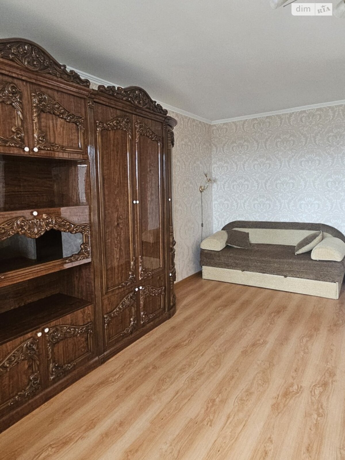 1-кімнатна квартира на вулиці Келецькій, повністю мебльована