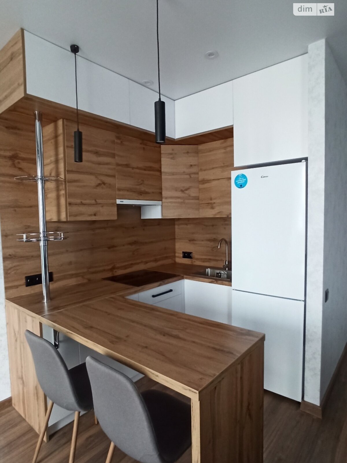 1-Room Apartment on Exhibition with Modern Design and Full Amenities