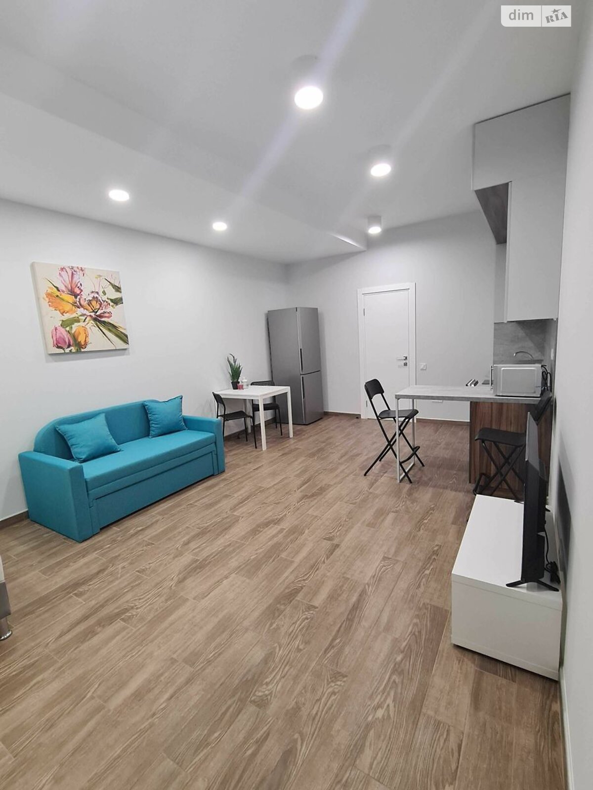 Cozy 1-bedroom apartment in Nova Angliya residential complex