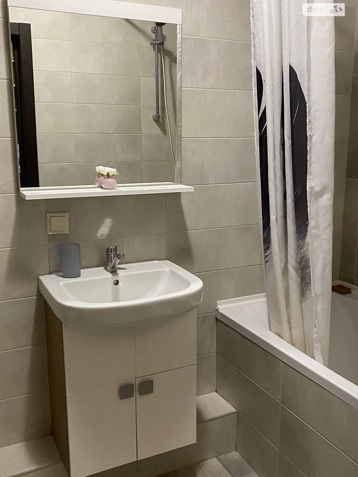 1-Bedroom Apartment in Svyatoshinsky District, Good Condition