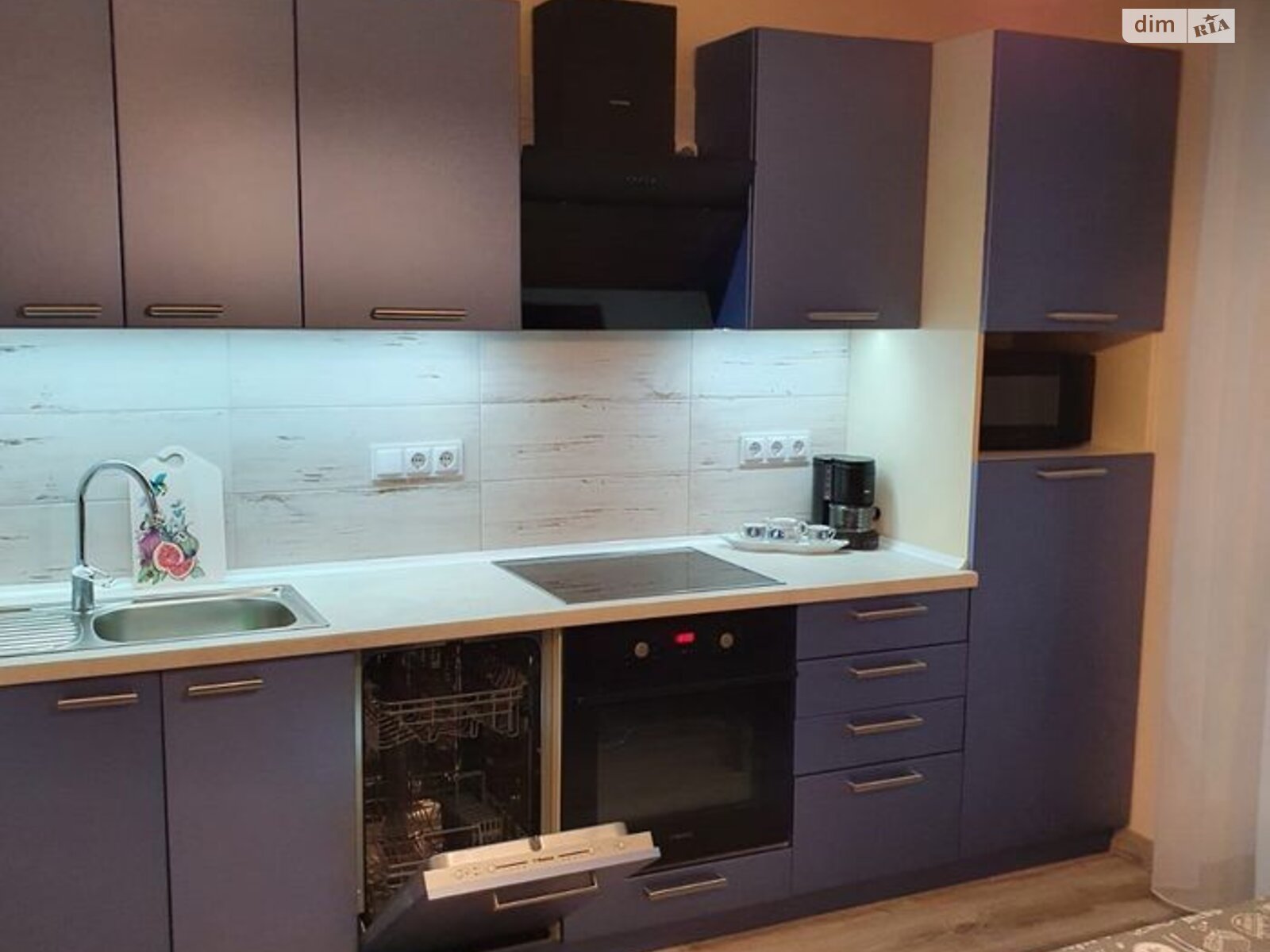 1-Bedroom Apartment on Dragomanova Street, 25th Floor, Comfort Class Building