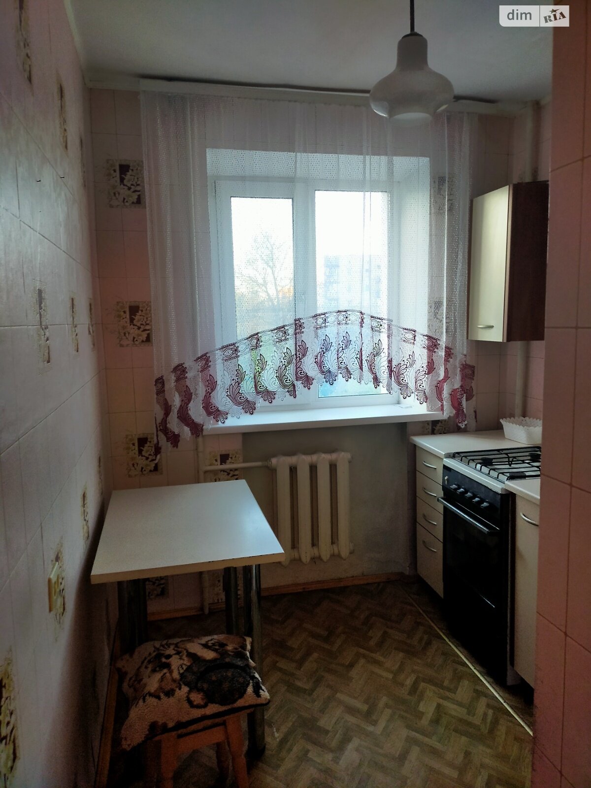 Cozy 1-bedroom apartment near Kyivska/Honty, warm and well-located