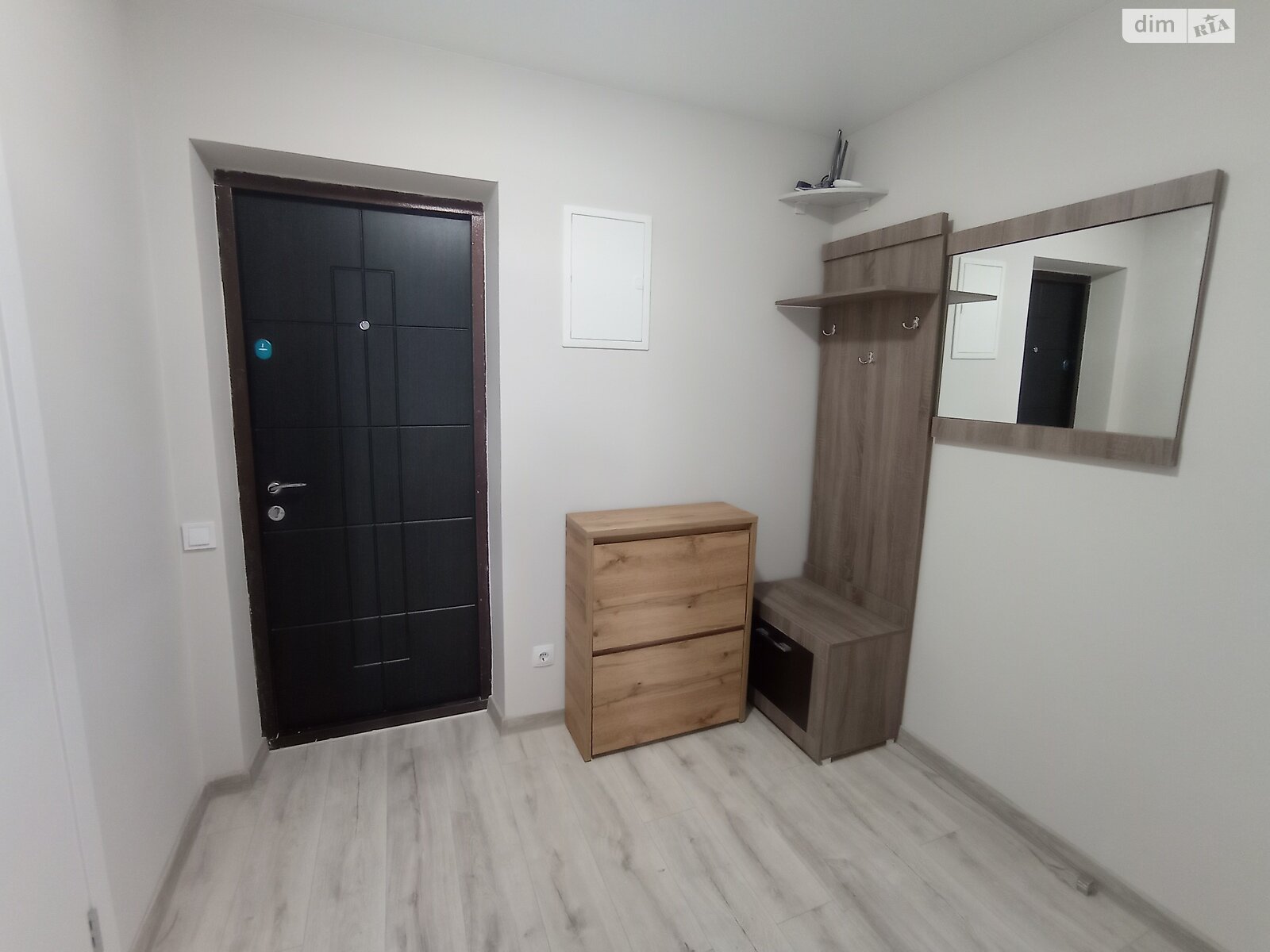 1-bedroom apartment on Yangelya Street, new renovation, fully furnished