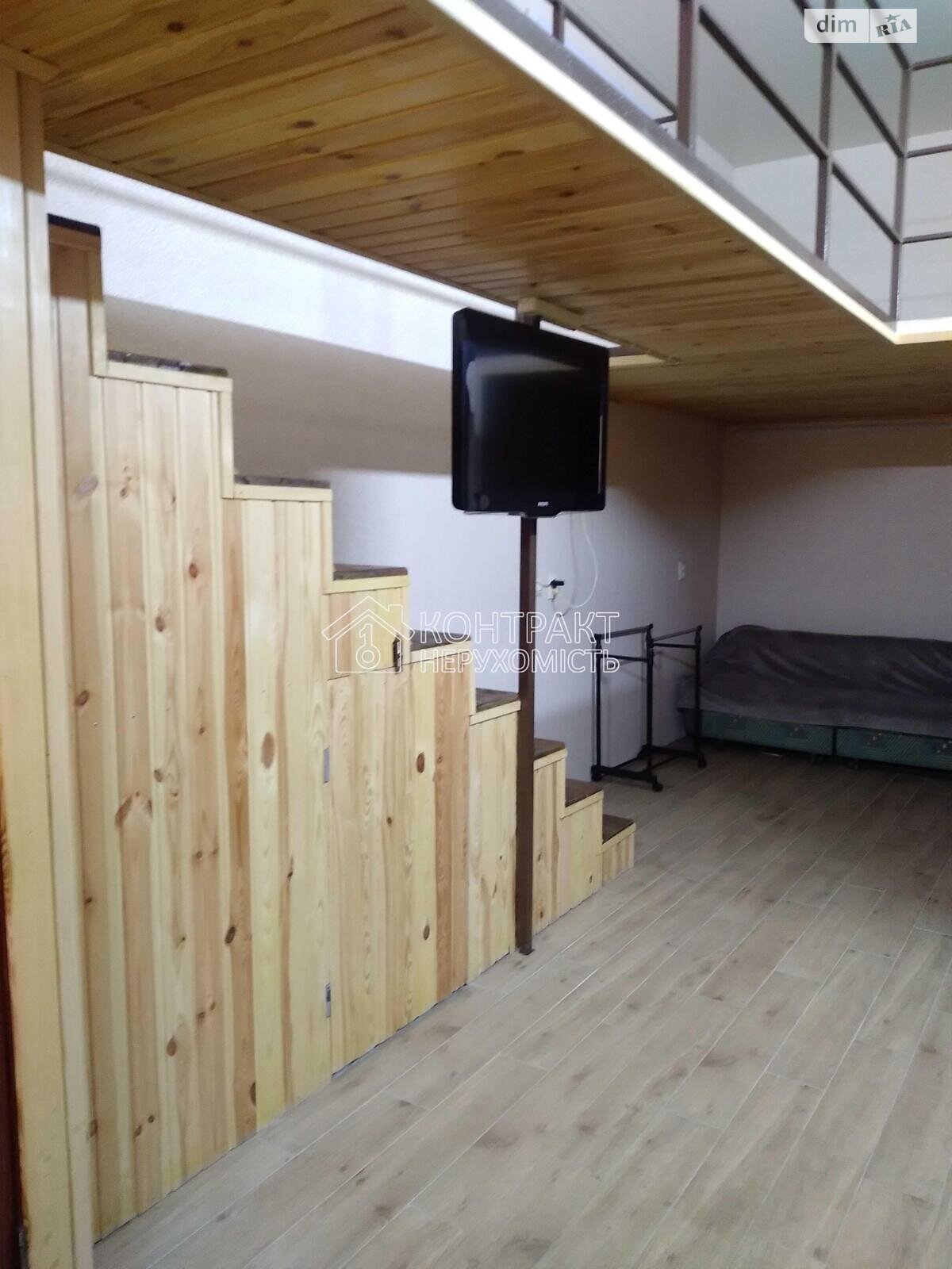 Stylish Two-Level Studio Apartment in Parkovy Kvartal Complex