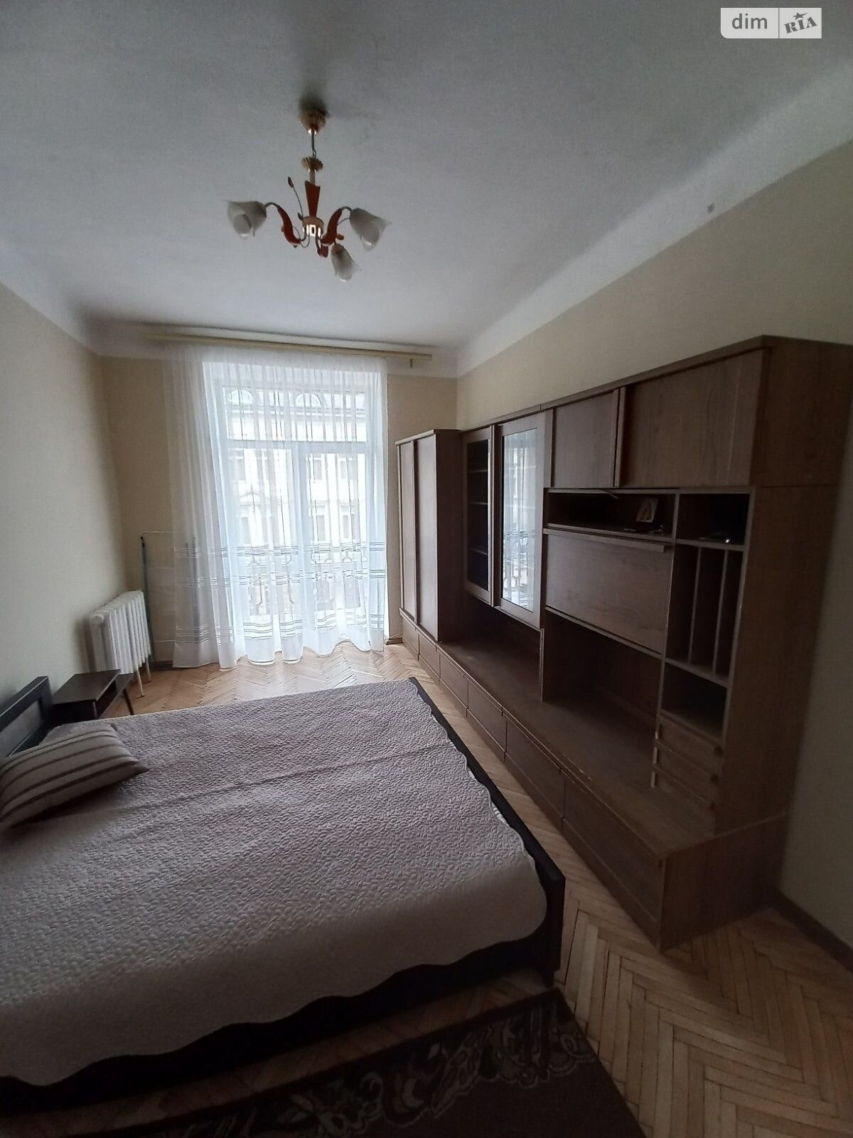 Cozy and Bright 1-Bedroom Apartment on Gorodotska Street