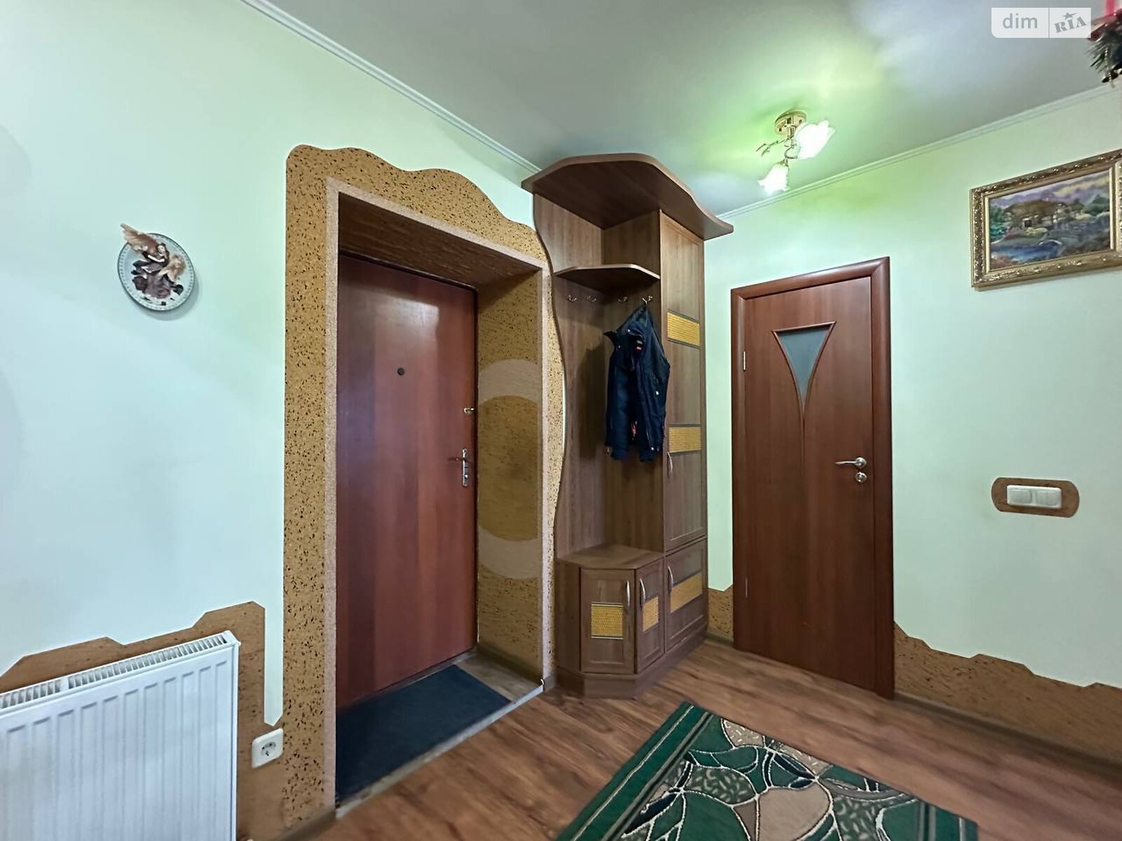 Cozy 1-Room Apartment on Nadrechna Street