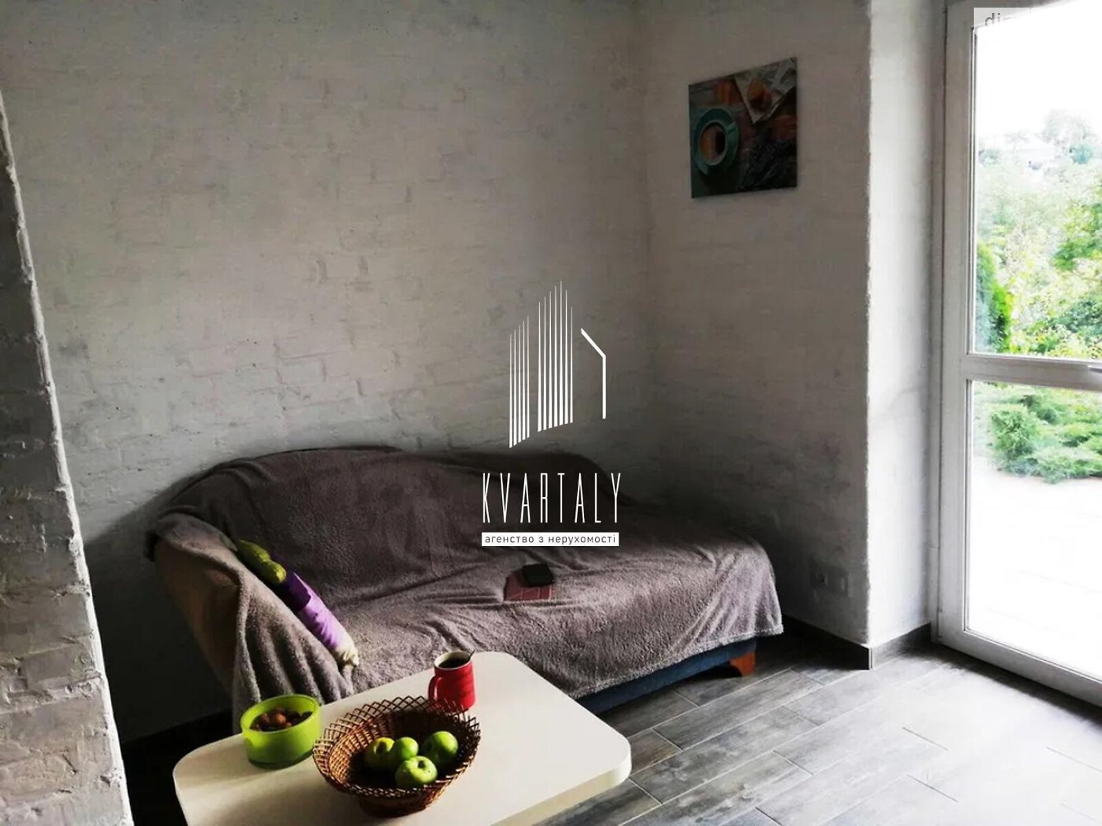 Cozy 1-Room Studio Apartment on Getmanskaya Street