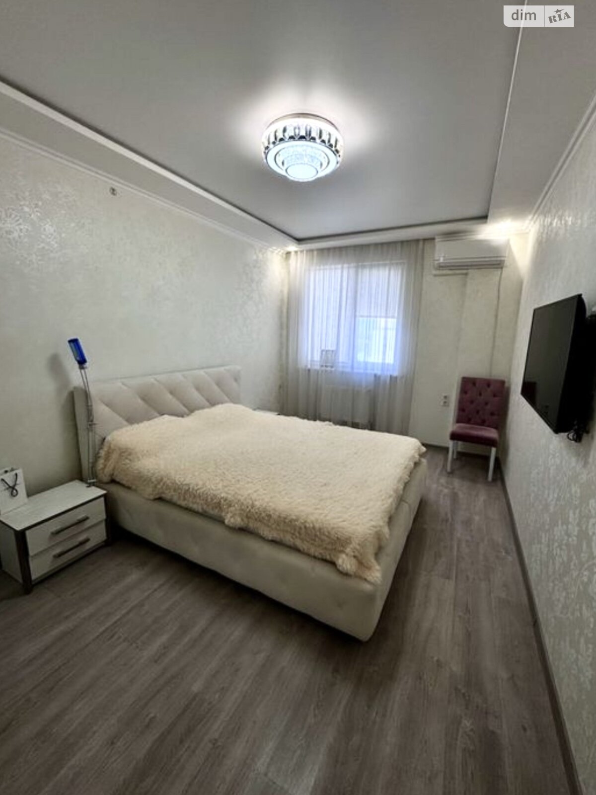 Spacious 2-Room Apartment with Designer Renovation in Secure Complex
