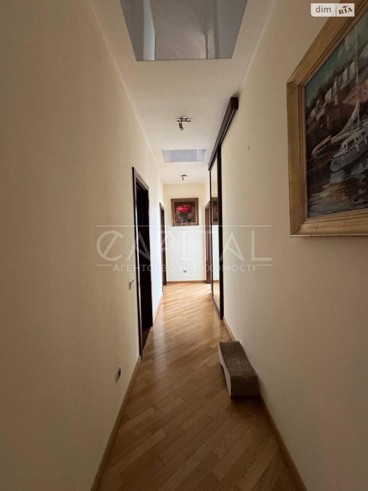 3-Bedroom Apartment in Kiev City Center with Panoramic View
