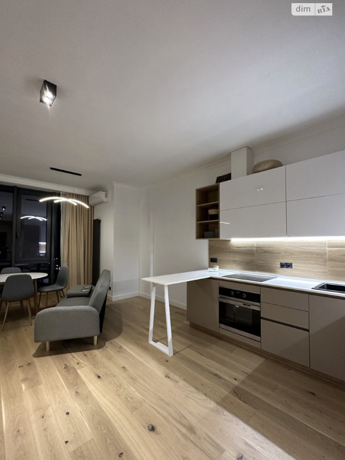 Apartment in Chkalov Tower Complex with Modern Design and City View