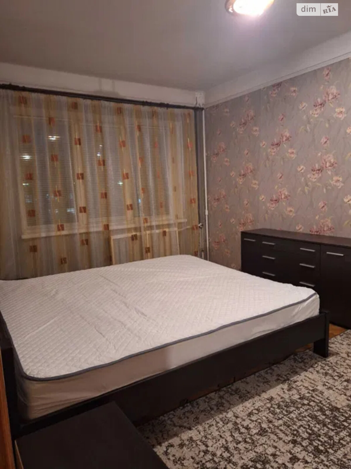 2-Bedroom Apartment in Comfortable and Safe Building
