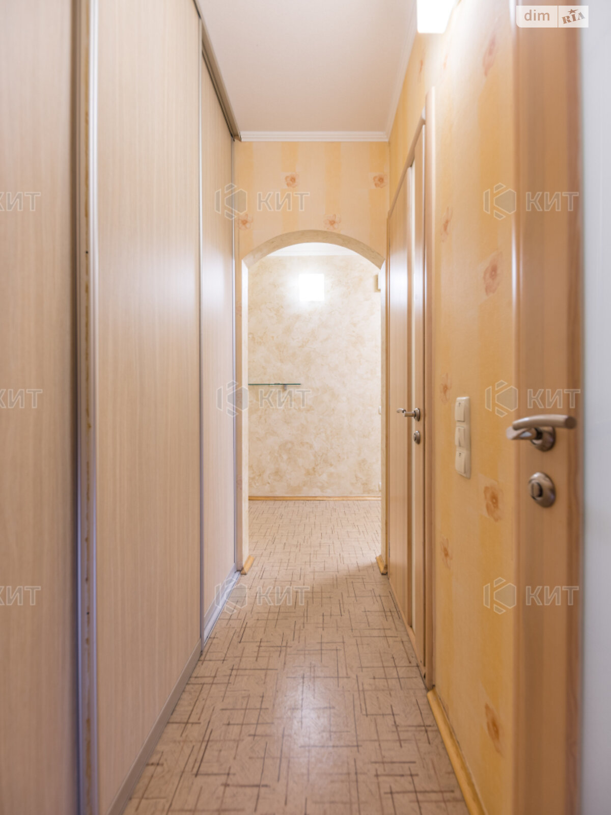 1-bedroom apartment in Pavlovo Pole, near 23 Avgusta metro