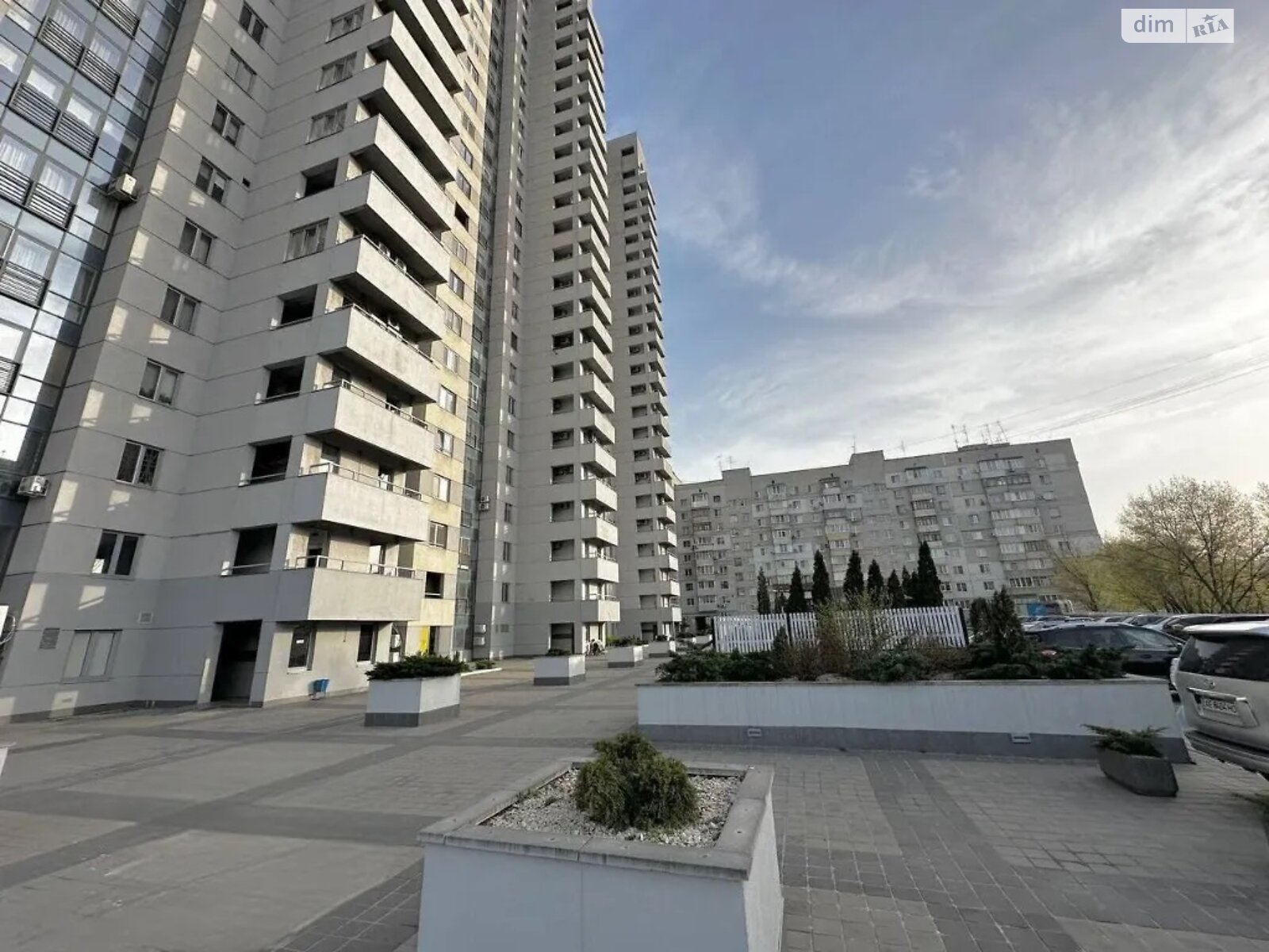 2-Room Apartment in Kirovsky Complex with Large Kitchen-Studio
