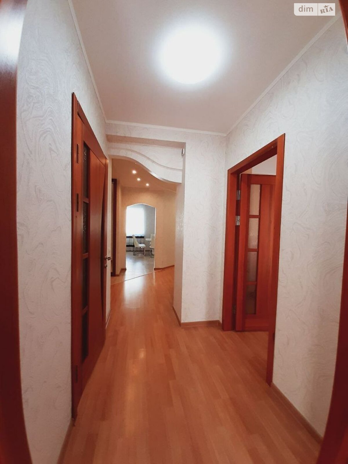 Cozy 2-Room Apartment on Pobedy Street, Well-Equipped and Comfortable