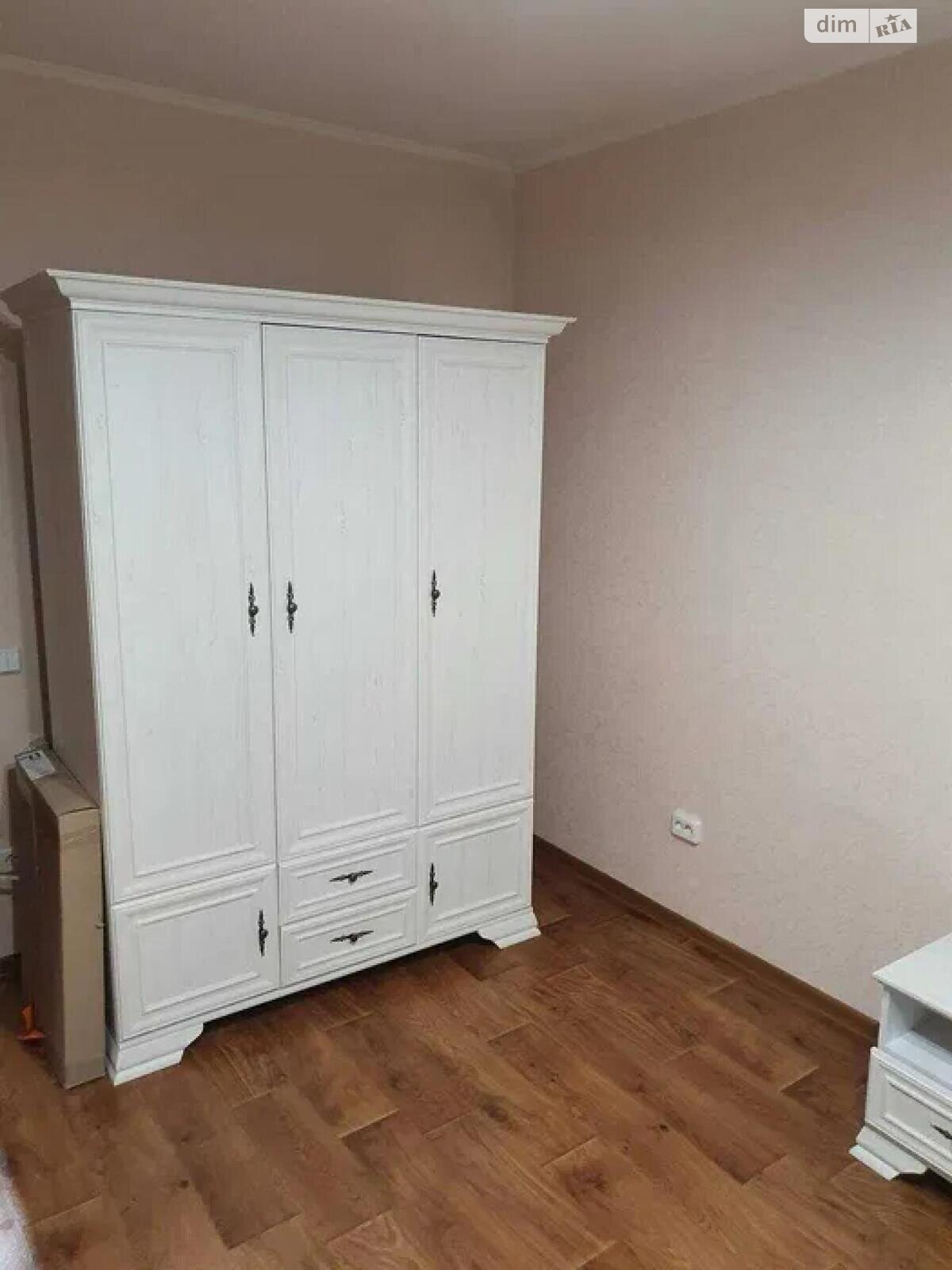 Spacious 1-bedroom apartment with large loggia in Baltiyskiy Lane