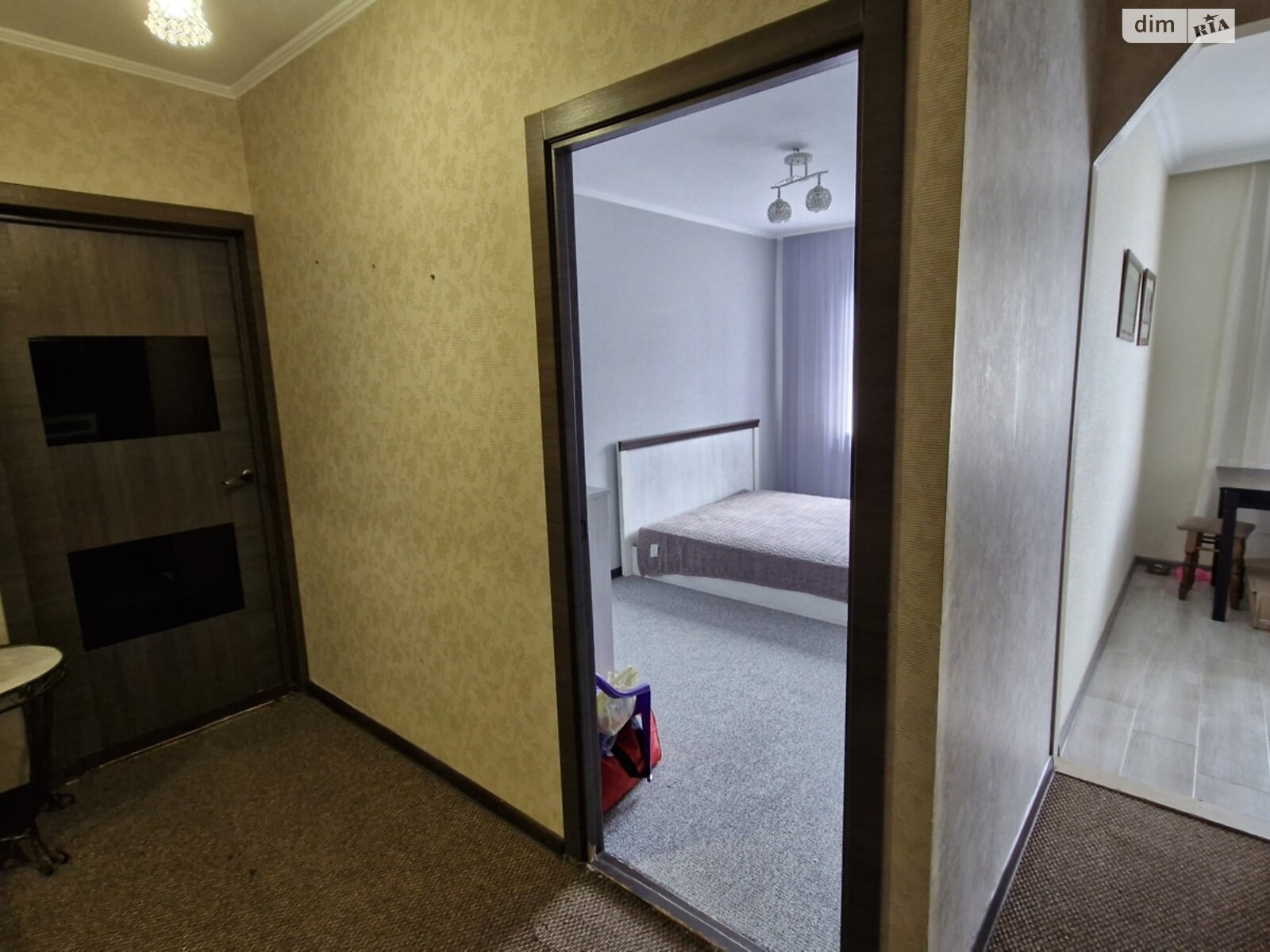 Cozy 2-room apartment in Santa Barbara area with good condition and modern amenities