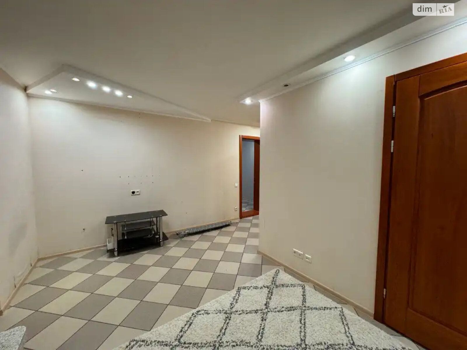 3-Room Apartment on Gagarin Avenue, Fully Furnished