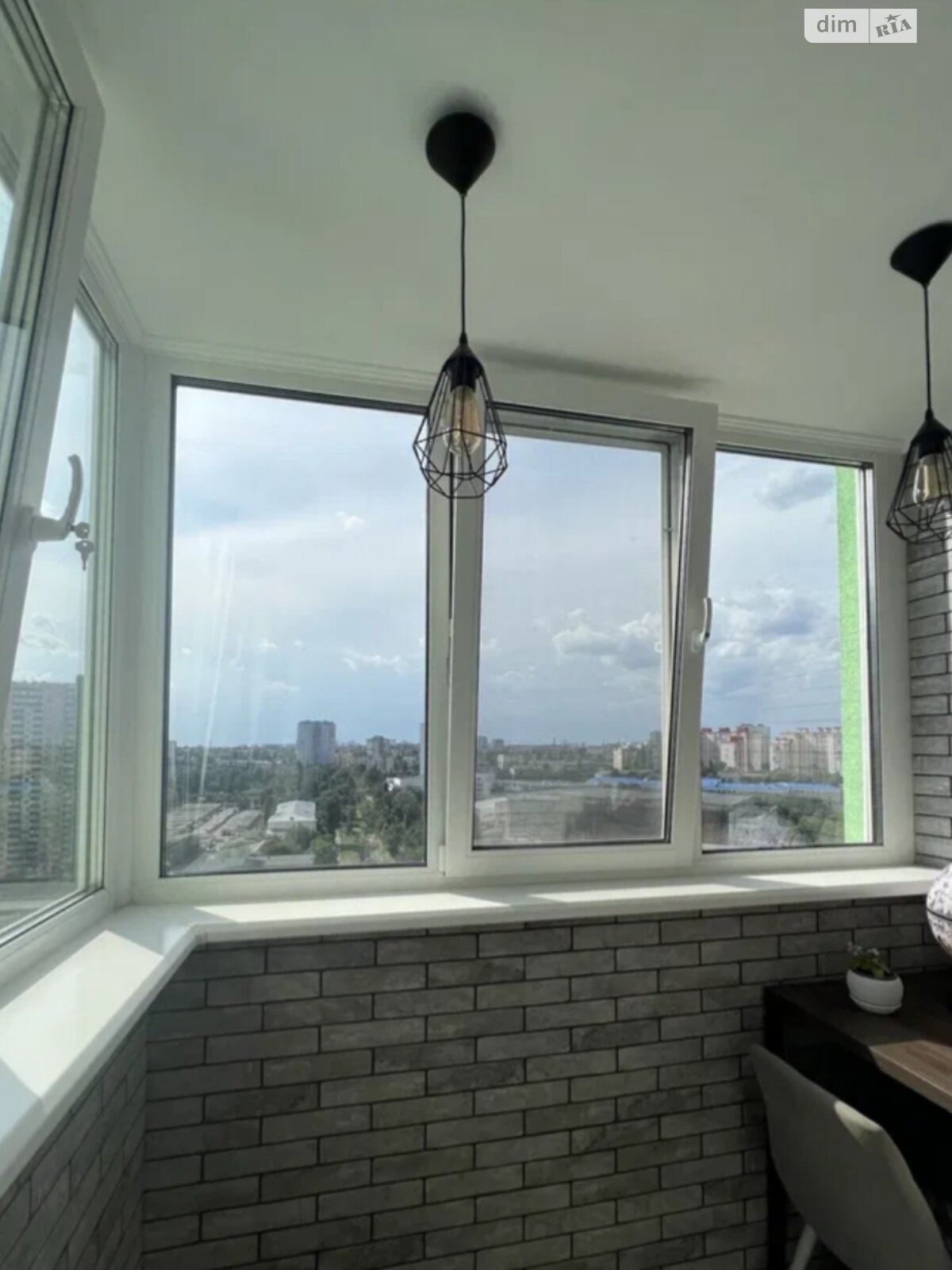 Furnished Apartment with Modern Design near Metro