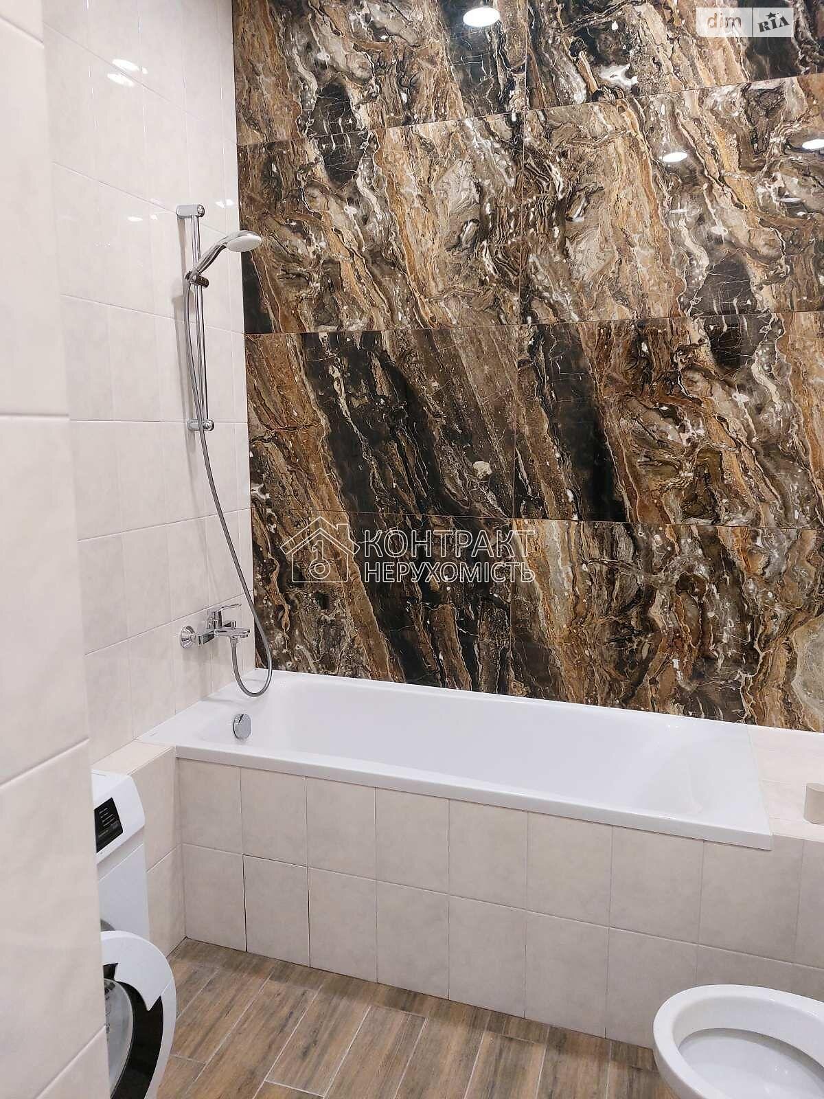 Stylish 1-bedroom apartment with panoramic windows on 12th floor