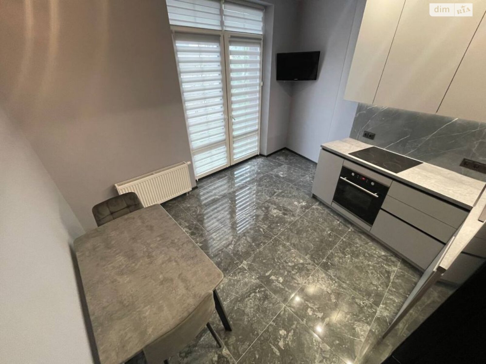 1-Bedroom Business-Class Apartment in Classic Hall Complex