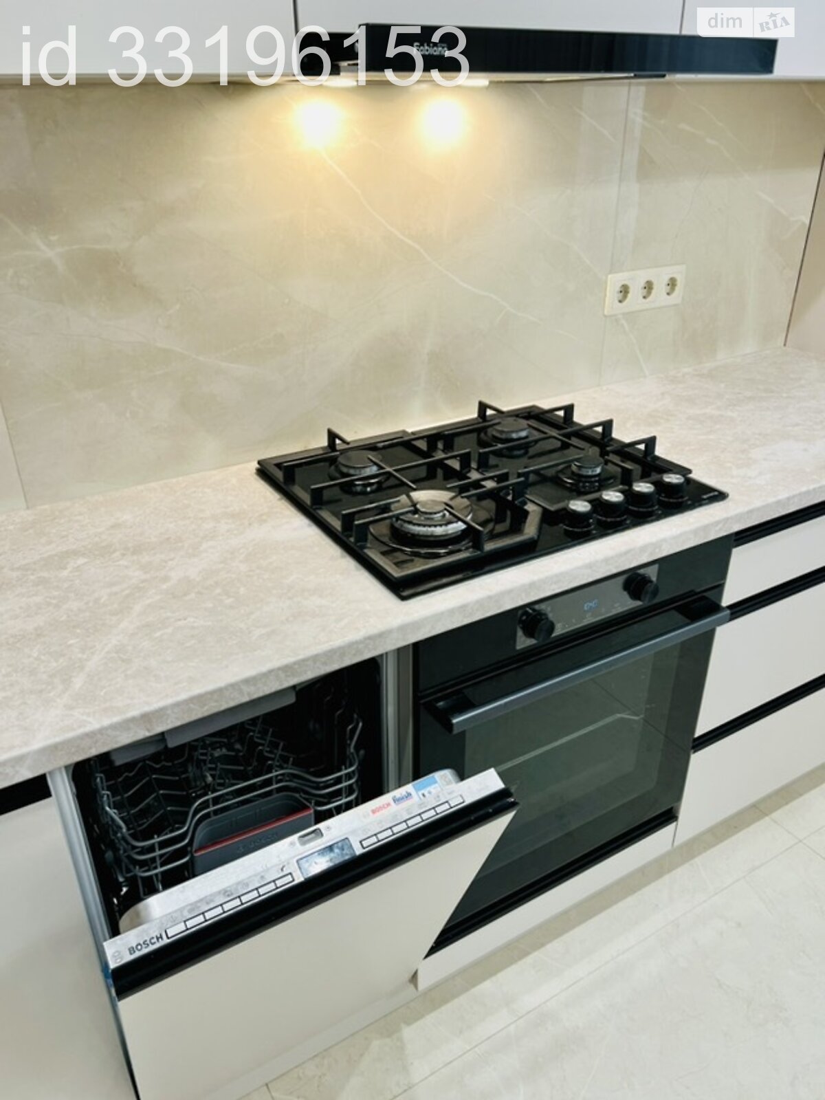 1-bedroom apartment near bus station with modern design