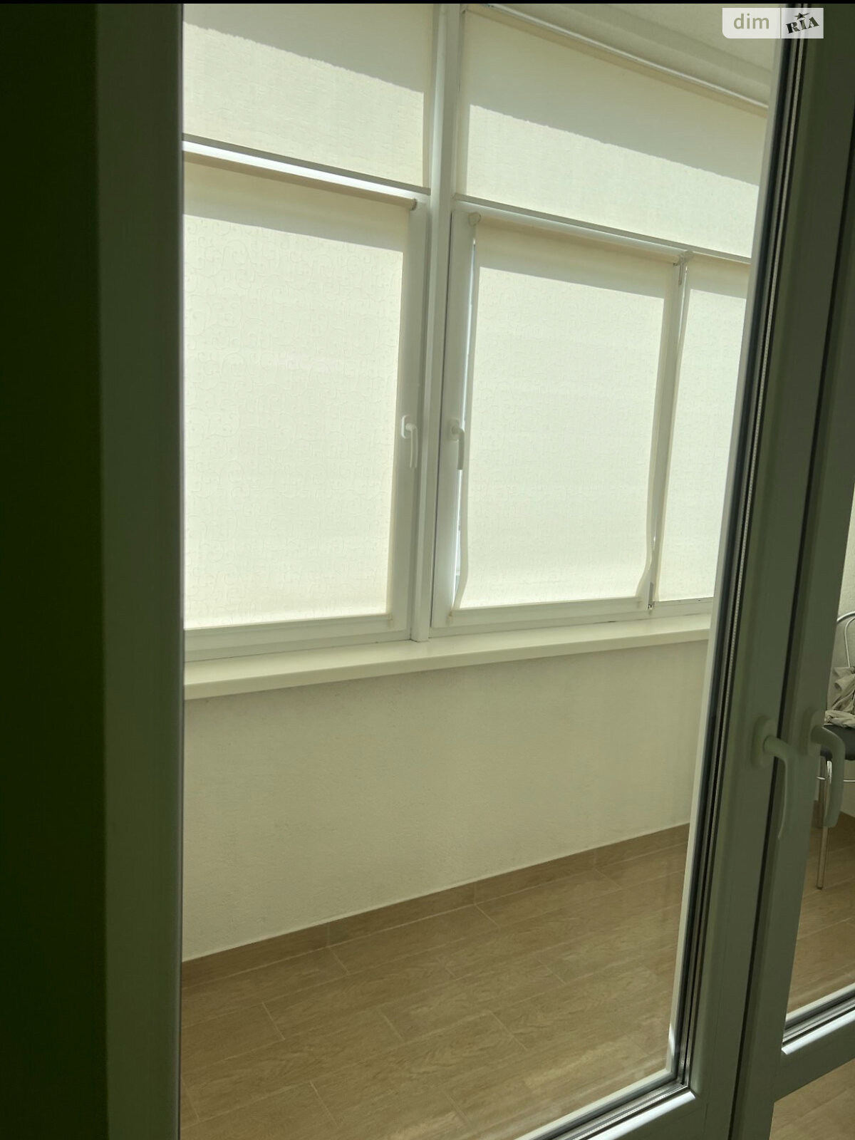 2-Room Apartment in Club-Type House with Parking and Individual Heating