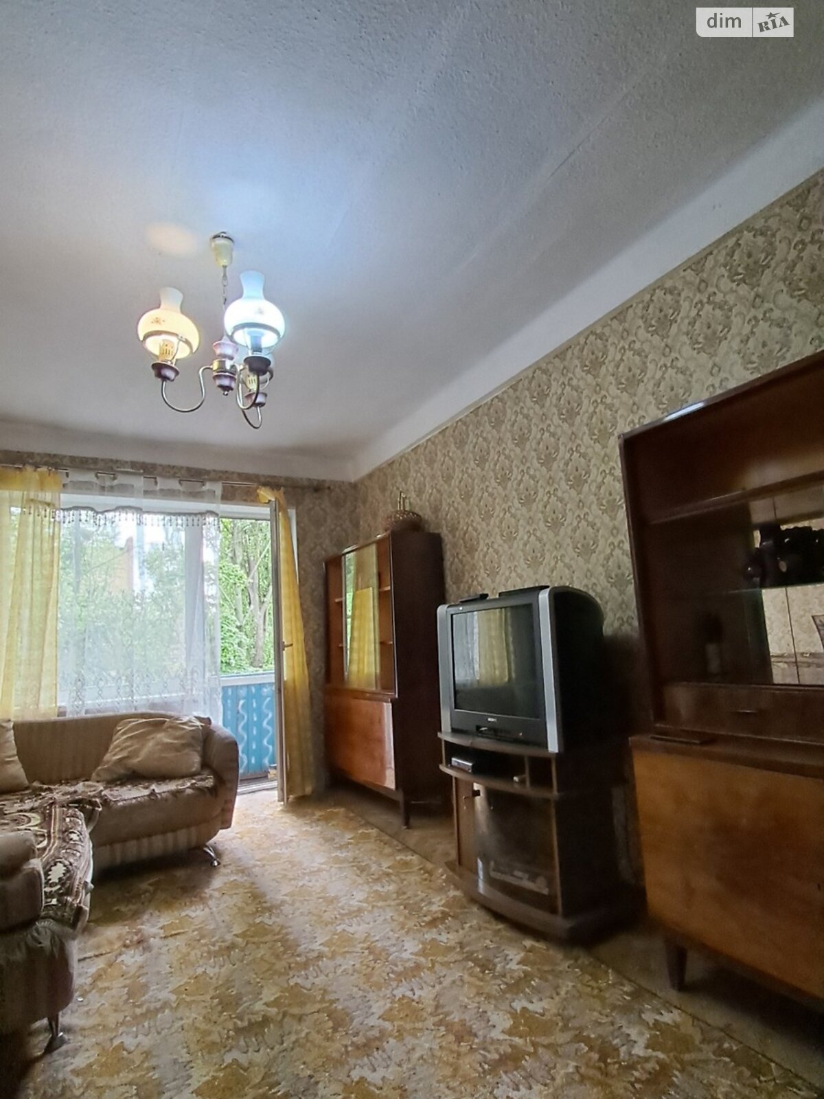 Two-room apartment in Dniprovskyi district, Voskresenskyi Masiv