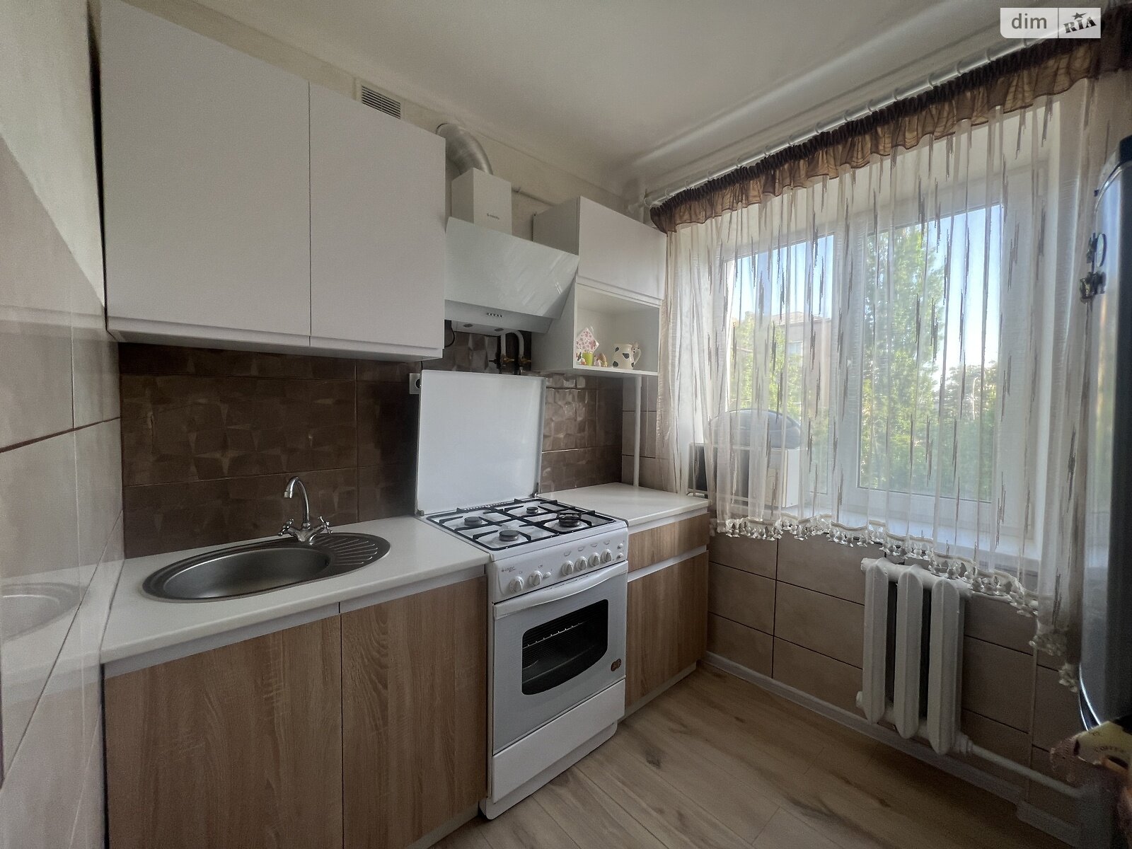 2-Room Apartment on S. Bandery Street, 3rd Floor, Fully Furnished