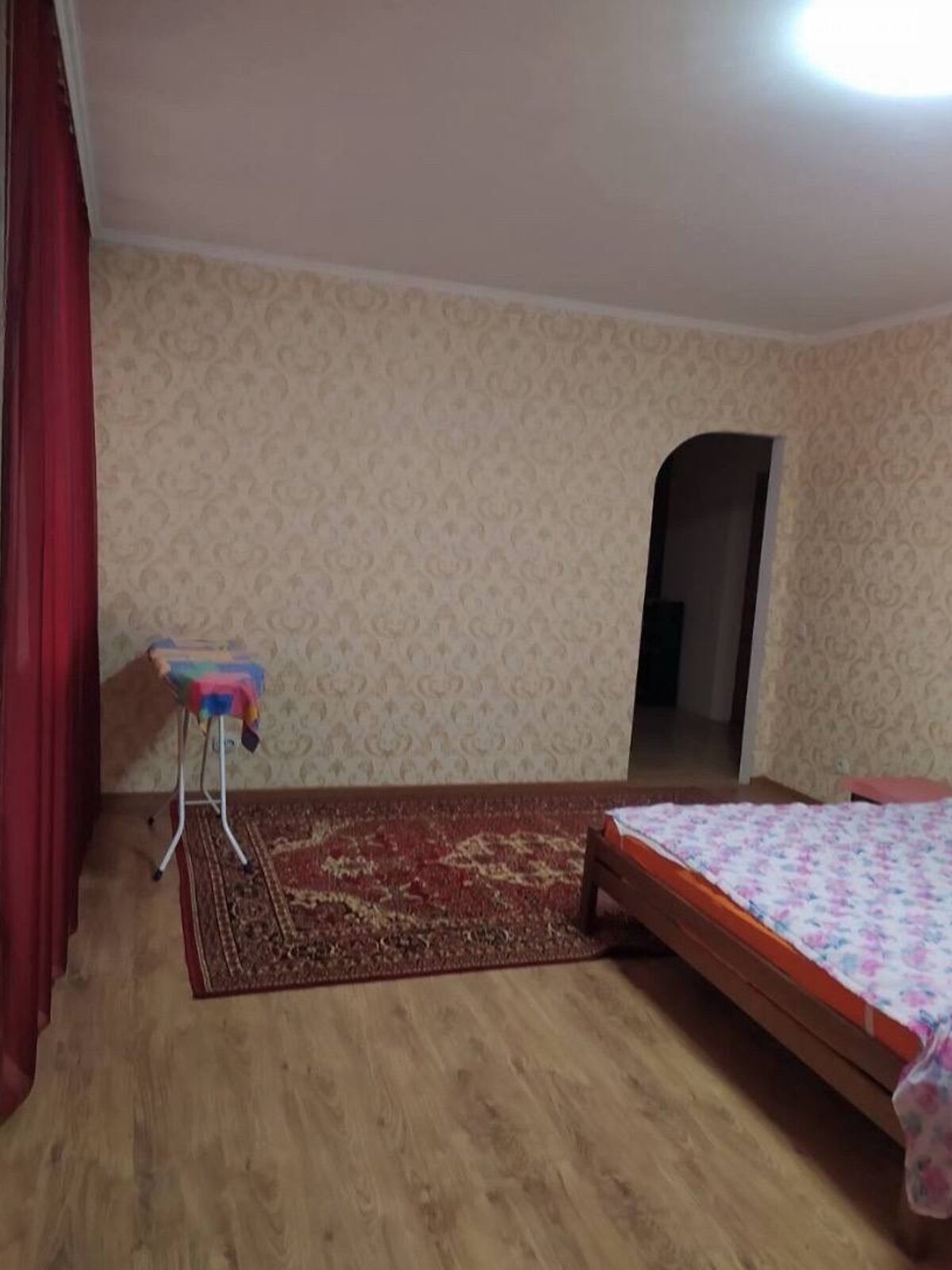 2-кімнатна квартира на вулиці Озерній, повністю мебльована