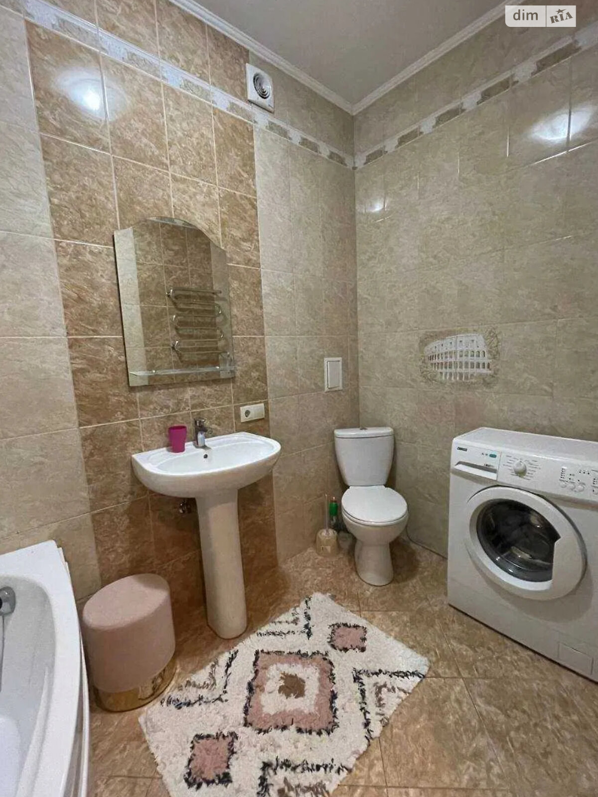 Spacious One-Bedroom Apartment in Pražský Complex