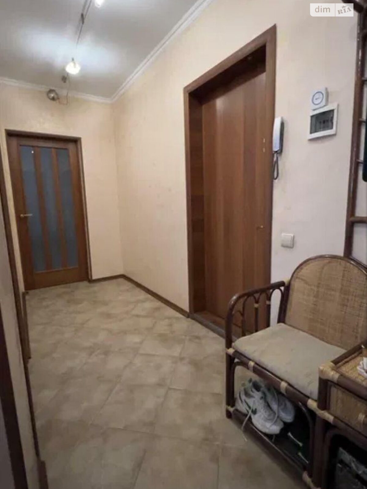 2-bedroom apartment in Sykhiv area, Lviv, newly renovated