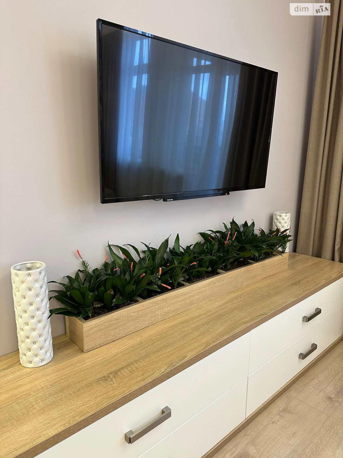 Cozy Apartment in Eleny Pchilky 3D, Tradytsii Complex