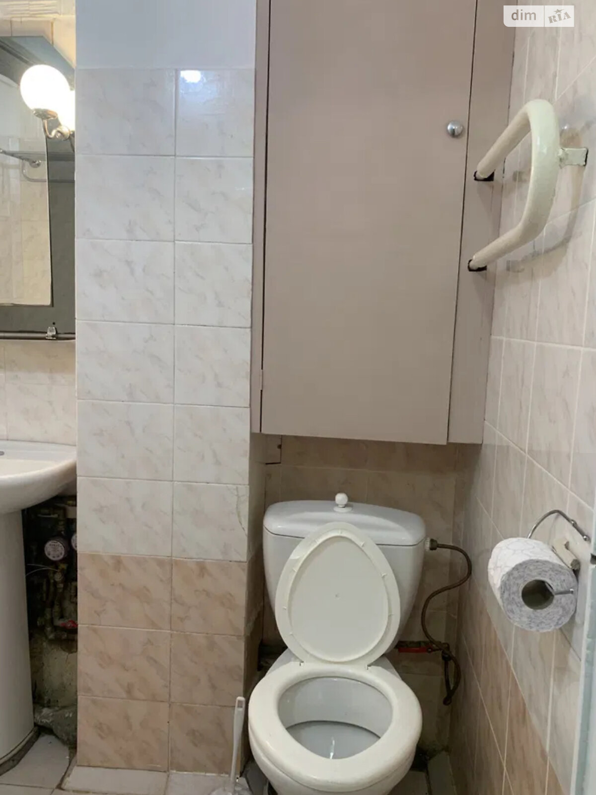 2-Room Apartment with Cosmetic Repair near Darnitsa Metro