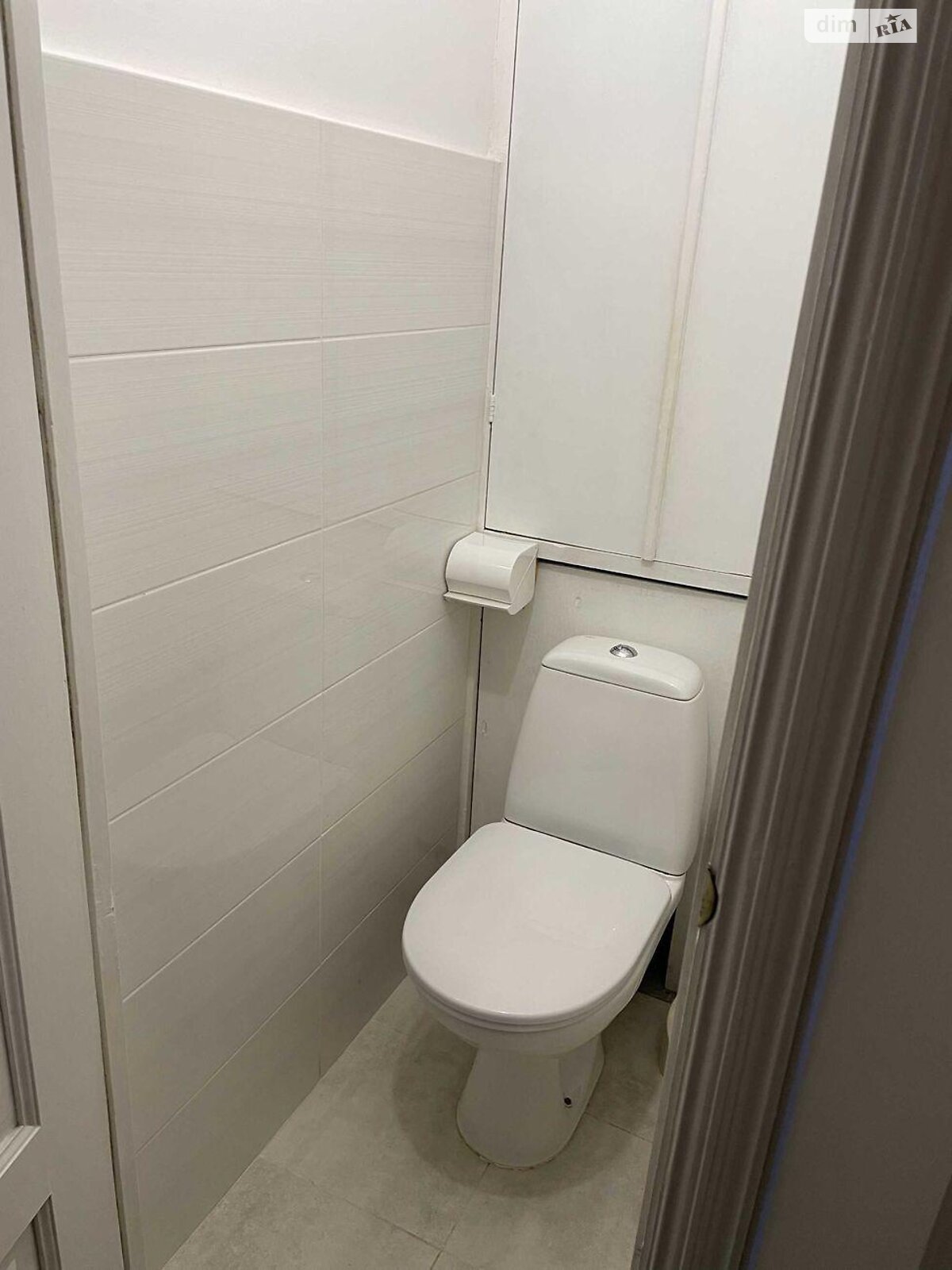 1-Bedroom Apartment near Olimpiyska Metro, Solom'yanka District