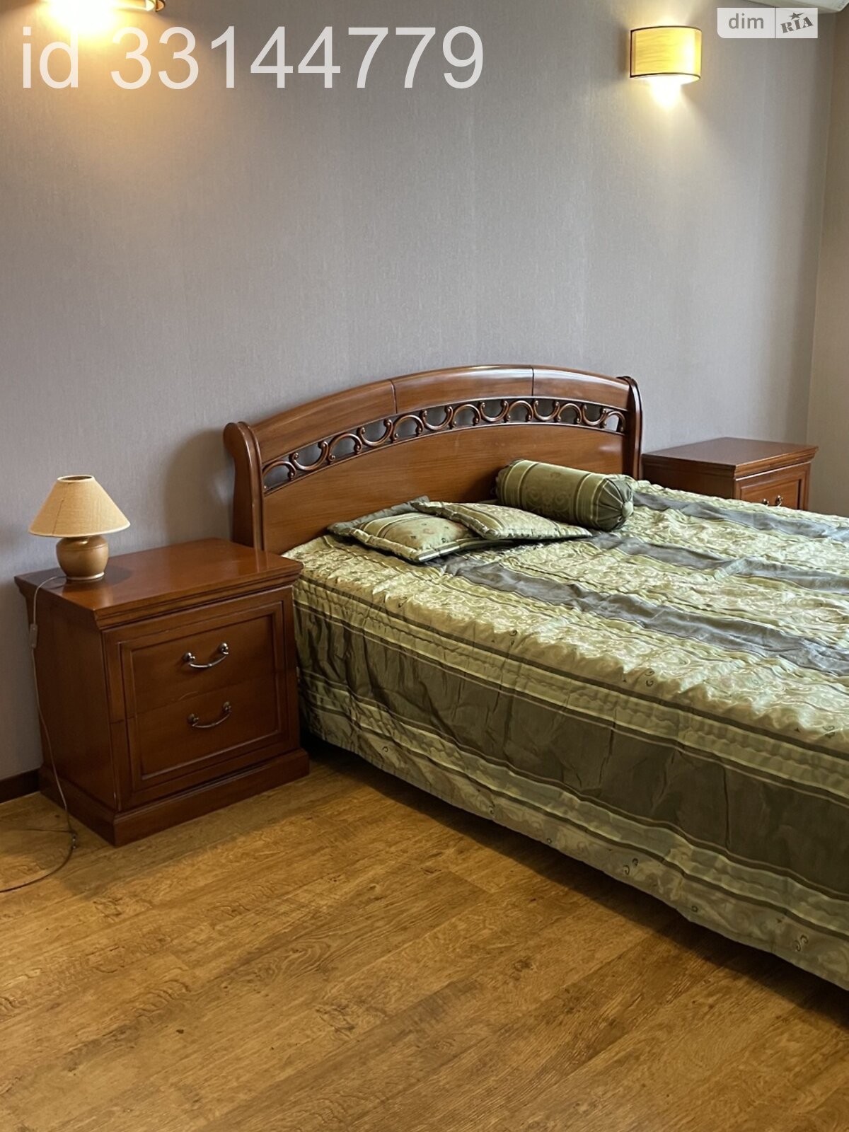 Spacious 80 sq.m. apartment near Osokорки metro, fully furnished