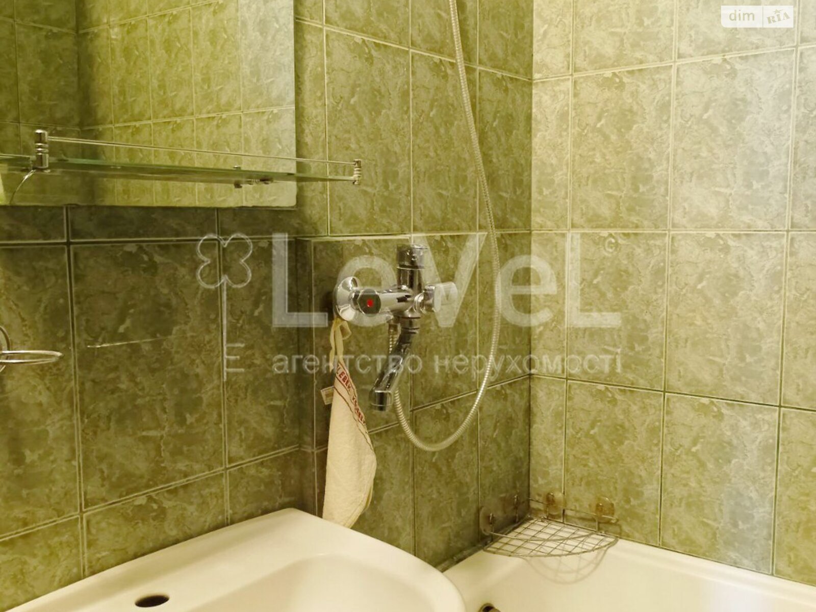 Spacious Two-Room Apartment on Akademika Efremova Street in Belechi