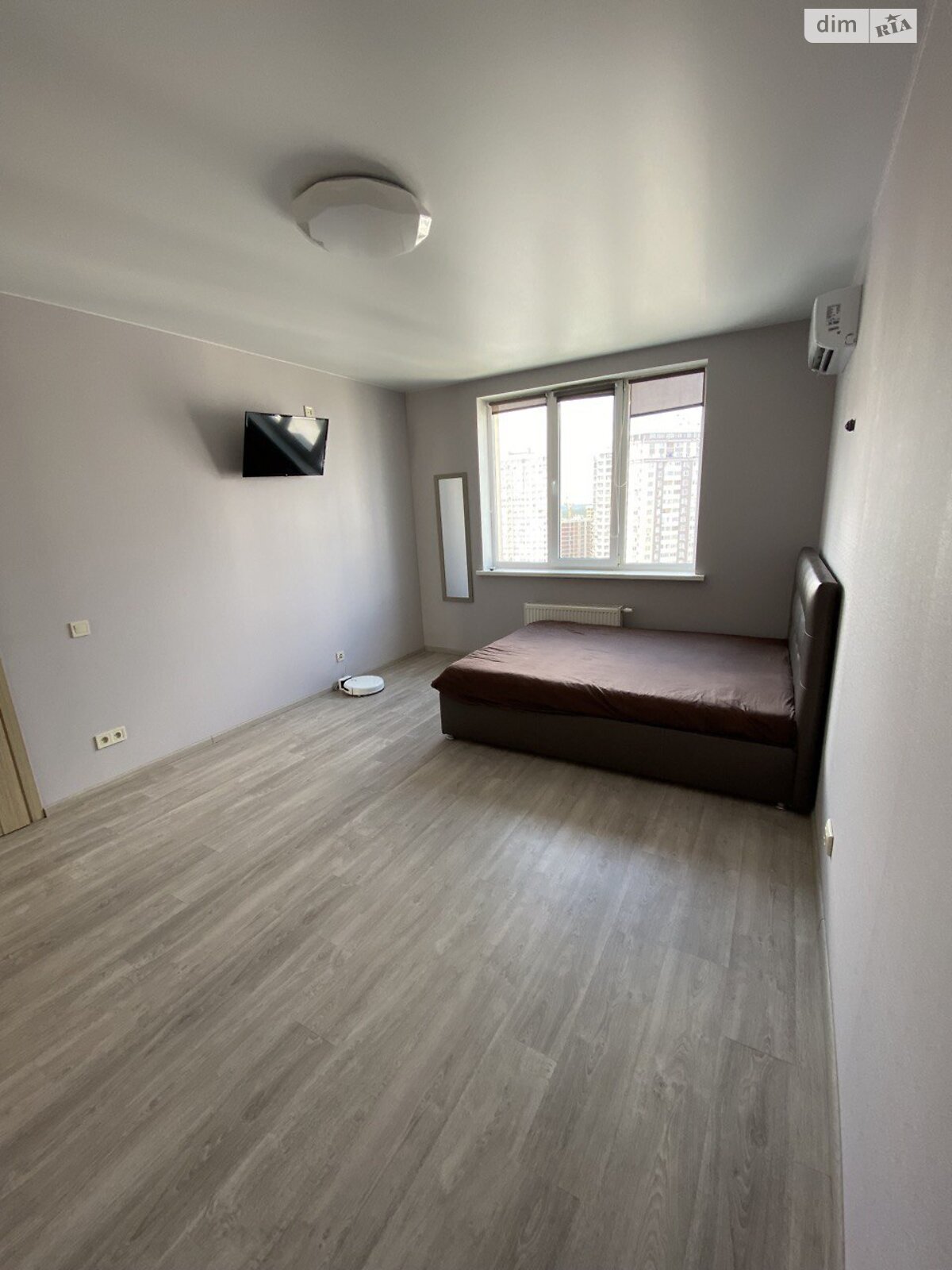 Spacious 1-Bedroom Apartment in Brovary, Lisovyi Kvartal Complex